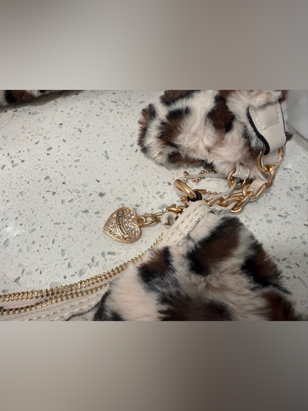 Juicy Couture Snow Leopard Love Fur Shoulder Bag Gold Trim NEW Fur Heart Charm - Picture 3 of 12
